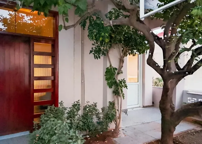 Sofias Lemontree Family House